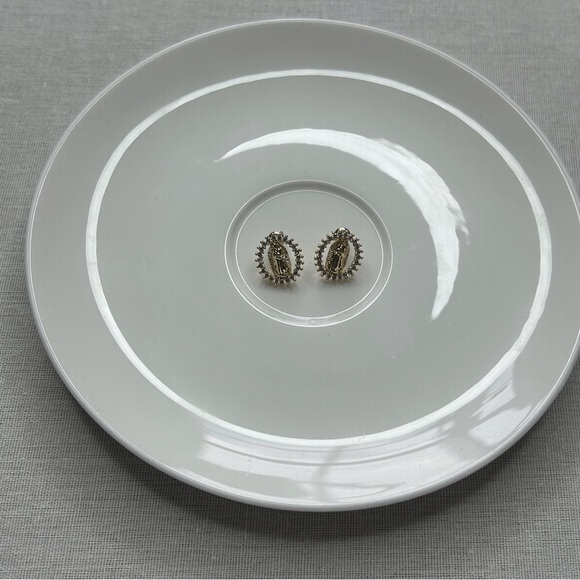 Gold Mob Wife Virgin Mary Stud Earrings - Picture 7 of 9